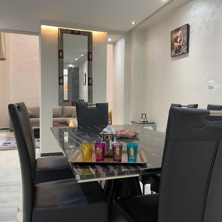 Appartement En Duplex Avec 3 Chambres Haut Standing Gueliz Marrakech Маракеш Екстериор снимка