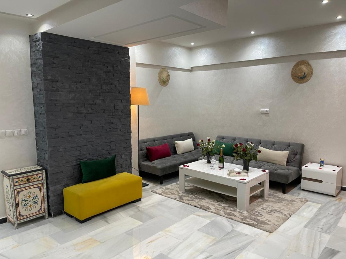 Appartement En Duplex Avec 3 Chambres Haut Standing Gueliz Marrakech Маракеш Екстериор снимка