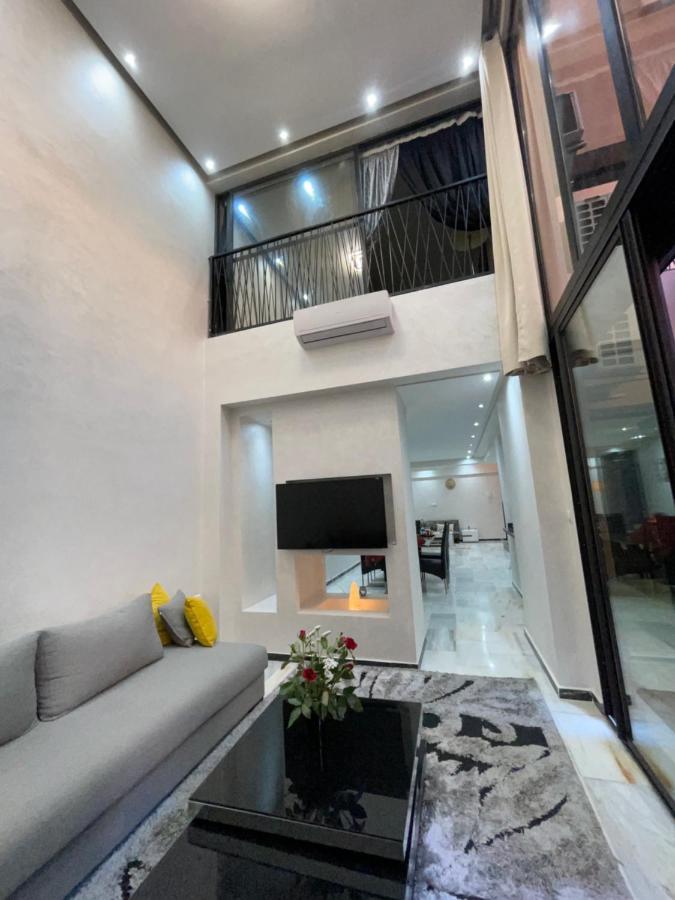 Appartement En Duplex Avec 3 Chambres Haut Standing Gueliz Marrakech Маракеш Екстериор снимка
