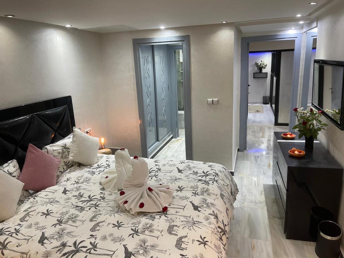 Appartement En Duplex Avec 3 Chambres Haut Standing Gueliz Marrakech Маракеш Екстериор снимка